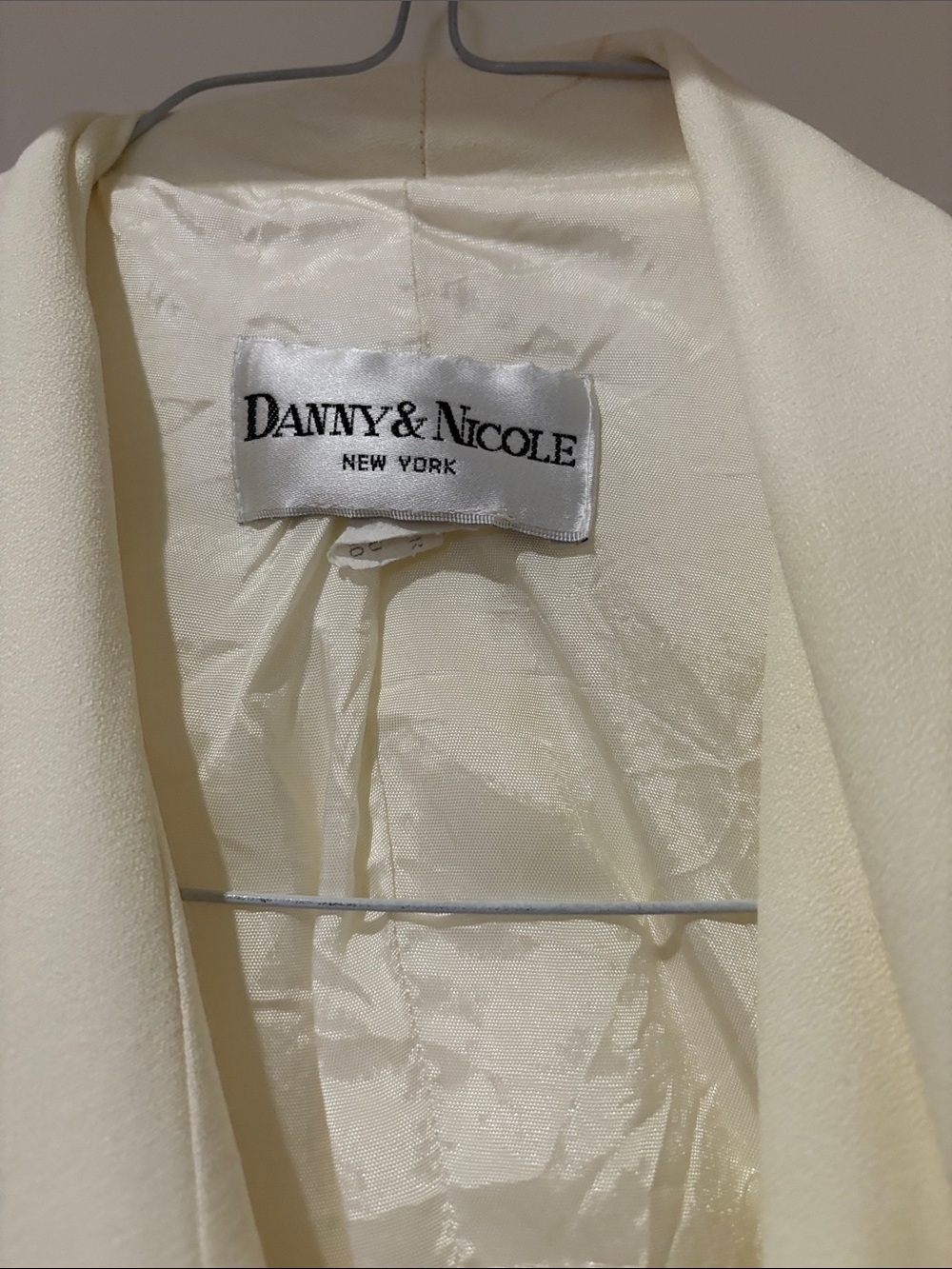 Vintage Danny & Nicole Cream Jumpsuit with Matching Jacket - Picture 5 of 8